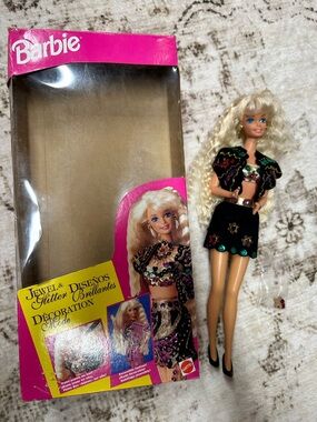 1993 Barbie Jewel & Glitter with Reversible Outfit